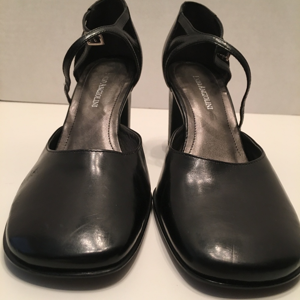 Enzo Angiolini